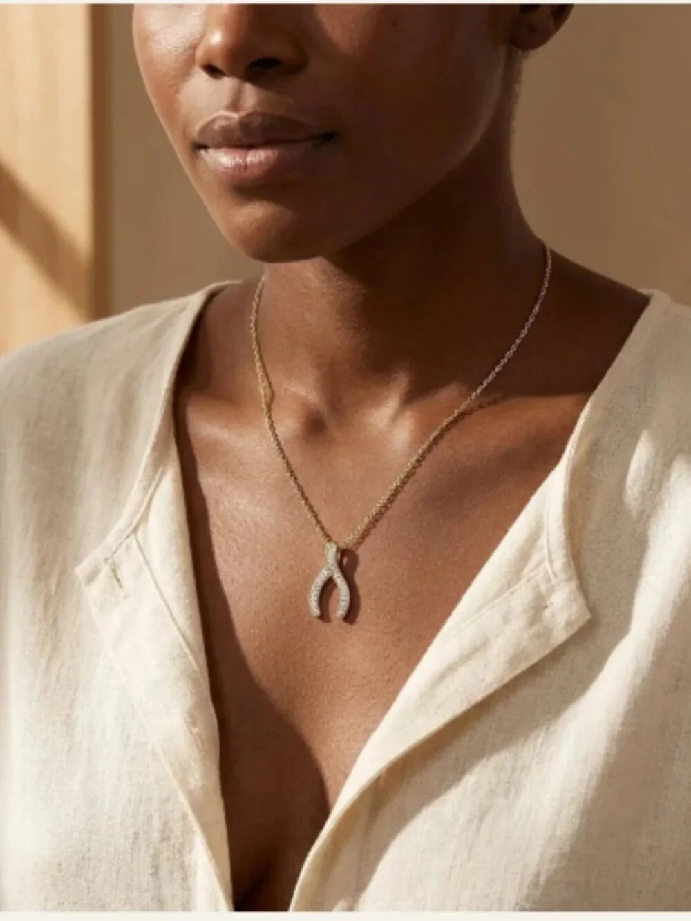 14K Yellow Gold Diamond Horseshoe Pendant Necklace